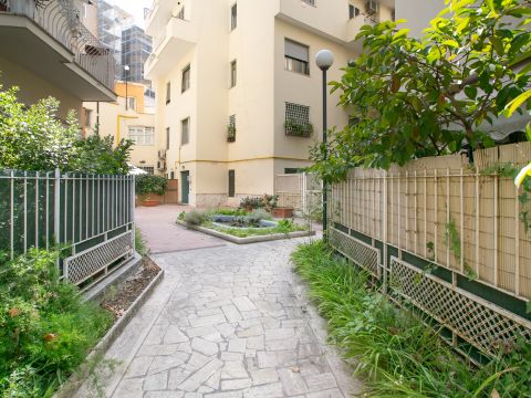 Via Vitellia, 31 - Roma
