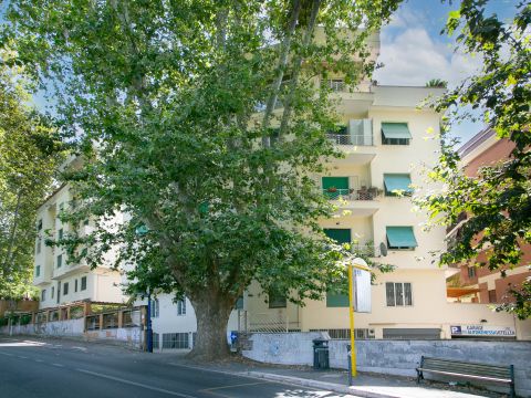 Via Vitellia, 31 - Roma