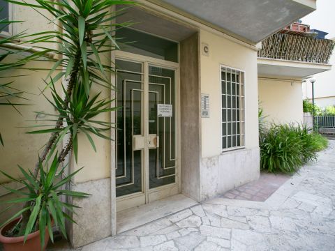 Via Vitellia, 31 - Roma