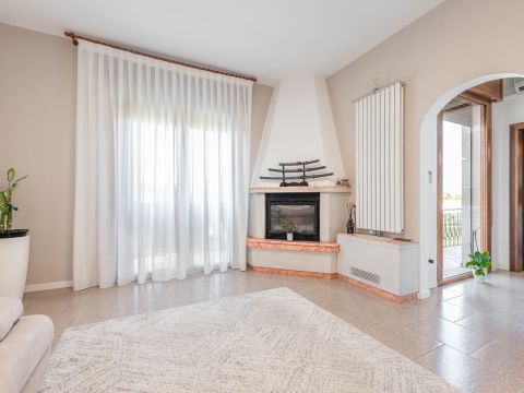 Via Santa Giustina, 16 - Selvazzano Dentro