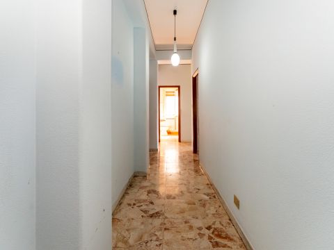 Via J. F. Kennedy, 23 - Sant'agata Li Battiati