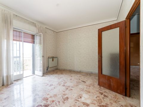 Via J. F. Kennedy, 23 - Sant'agata Li Battiati