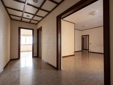 Via Raffaele Teti, 73 - Catanzaro