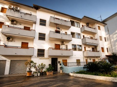 Via G. Oliva - Scalea