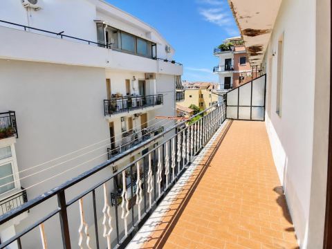 Via Lauro, 57 - Scalea