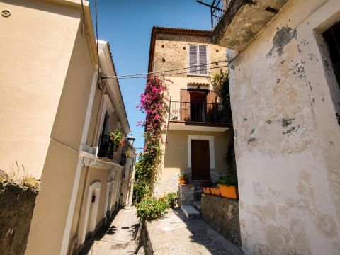 Via Amedeo Barletta, 3 - San Nicola Arcella
