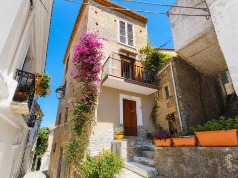 Via Amedeo Barletta, 3 - San Nicola Arcella