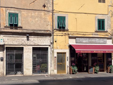 Via Giuseppe Garibaldi, 177 - Livorno