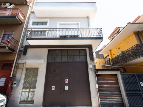 Via Palermo, 8 - San Giovanni La Punta