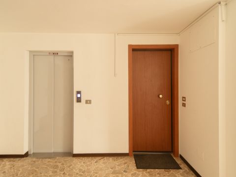Via degli Oleandri, 3 - Fano
