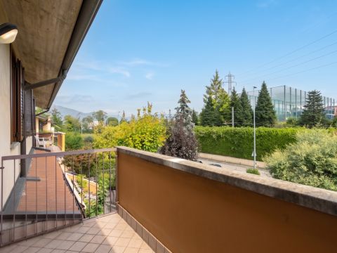 Via Fratelli Bonacina, 4 - Mozzo