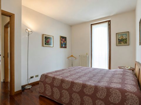 Via Fratelli Bonacina, 4 - Mozzo