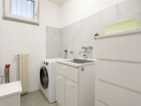 Via Fratelli Bonacina, 4 - Mozzo
