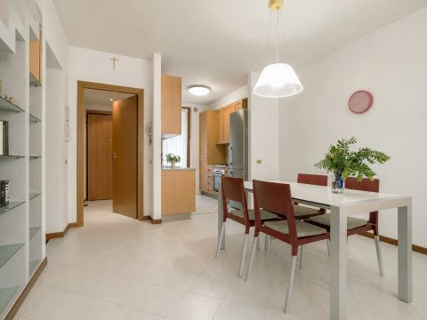 Via Fratelli Bonacina, 4 - Mozzo
