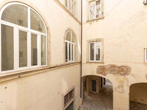 Scali del Ponte di Marmo, 12 - Livorno
