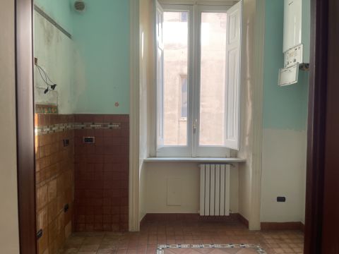 Via Fabrizio Pinto, 6 - Salerno