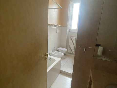 Via Fabrizio Pinto, 6 - Salerno
