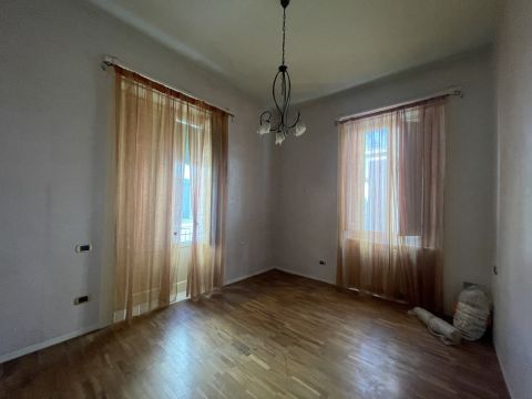 Via Fabrizio Pinto, 6 - Salerno