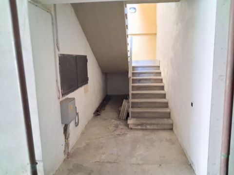 Frazione Isola Centipera - Genga