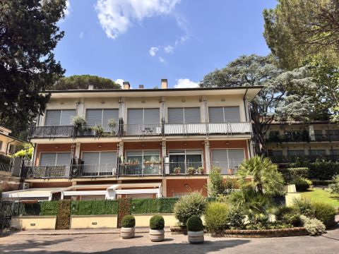 Via della Camilluccia, 589 - Roma