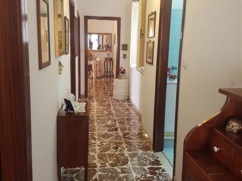 Viale Polibio, 58 - Siracusa
