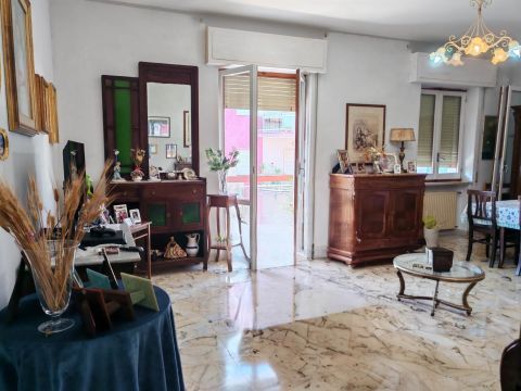 Viale Polibio, 58 - Siracusa