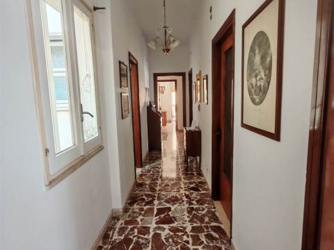 Viale Polibio, 58 - Siracusa