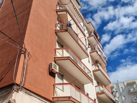 Viale Polibio, 58 - Siracusa