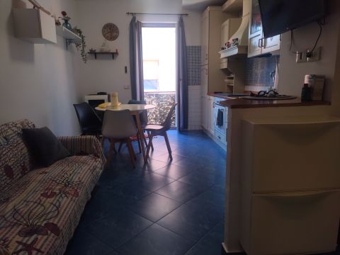 Via Ussana, 15 - Fiumicino