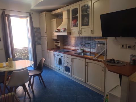 Via Ussana, 15 - Fiumicino