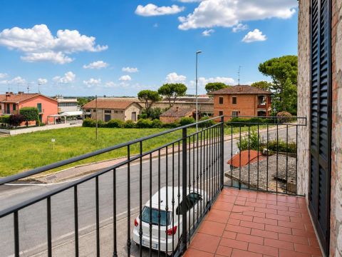 Via Lauretana Sud, 78 - Torrita Di Siena