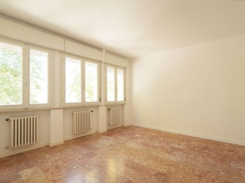 Viale Volturno, 111 - Cervia