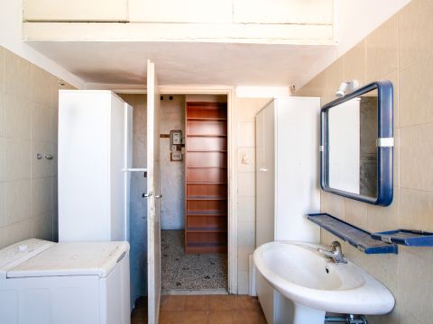 Via Francesco Caracciolo, 14 - Roma