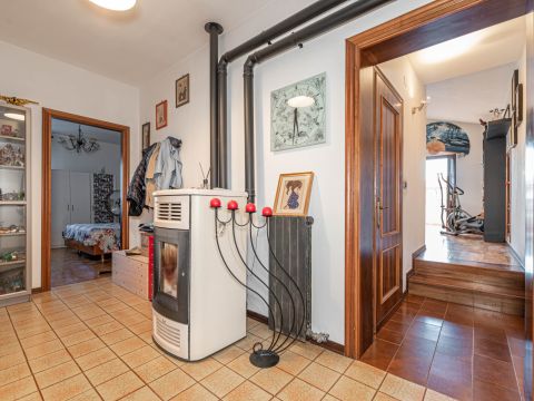 Via Miramonti, 5 - Torreglia