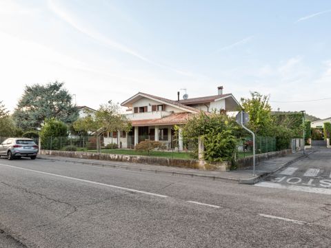 Via Miramonti, 5 - Torreglia