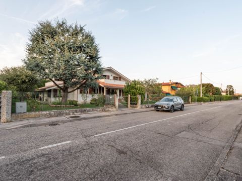 Via Miramonti, 5 - Torreglia