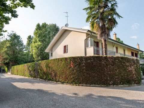 Via Rienza, 30 - Padova