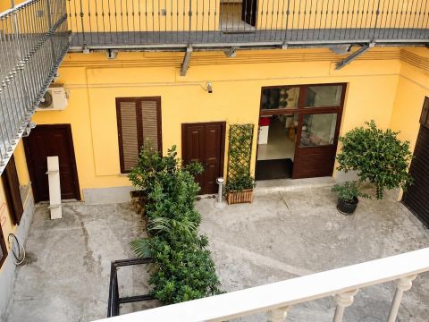 Via Paullo, 13 - Milano