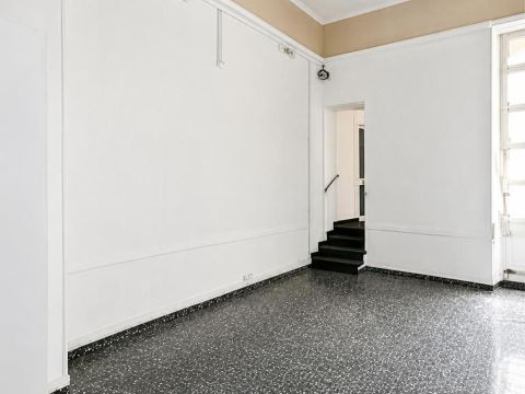 Via Cavour, 47 - Roma
