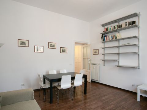 Via Castelfidardo, 18 - Roma