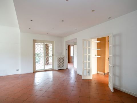 Via Pierfranco Bonetti, 25 - Roma