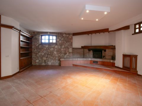 Via Pierfranco Bonetti, 25 - Roma