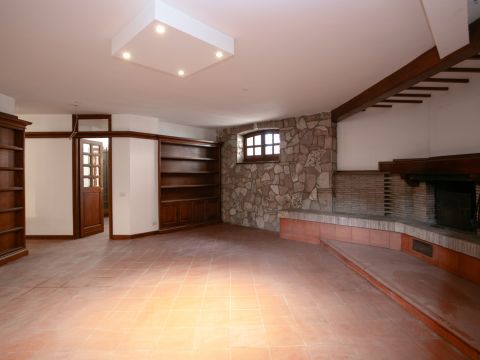 Via Pierfranco Bonetti, 25 - Roma