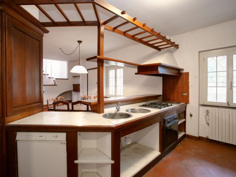 Via Pierfranco Bonetti, 25 - Roma