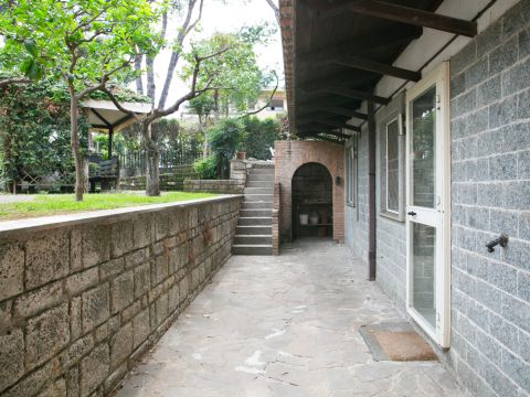 Via Pierfranco Bonetti, 25 - Roma