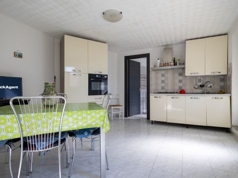 Viale Giovanni XXIII, 59 - Pentone