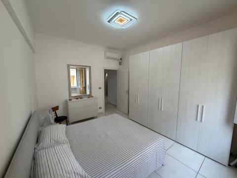 Via Giovanni Battista Magnaghi, 4 - Genova