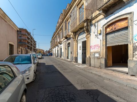 Via Messina, 379 - Catania