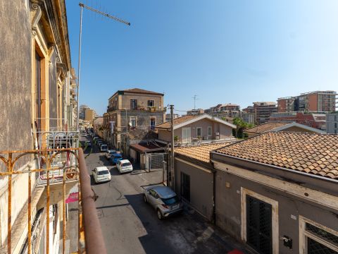 Via Messina, 377 - Catania