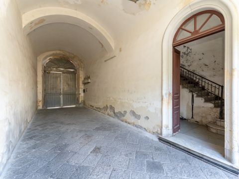 Via Messina, 377 - Catania